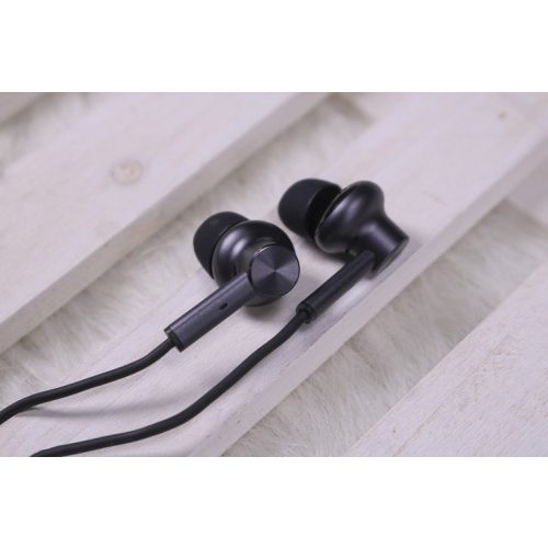 Xiaomi noise-canceling fülhallgató